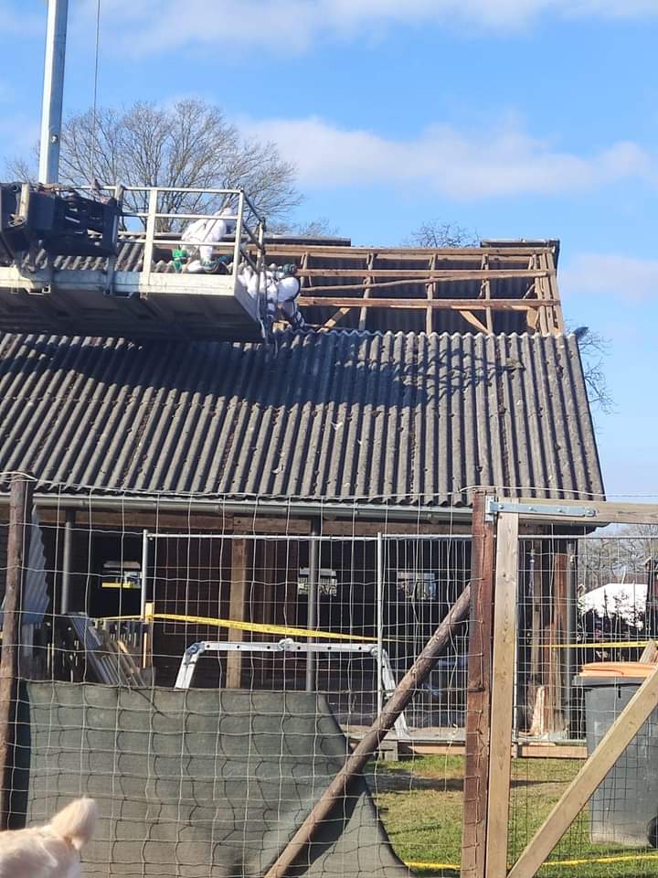 Restauratie hondenverblijf Weerselo foto